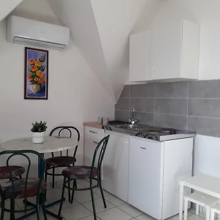 Beke Studio Apartman Fonyod Exterior photo